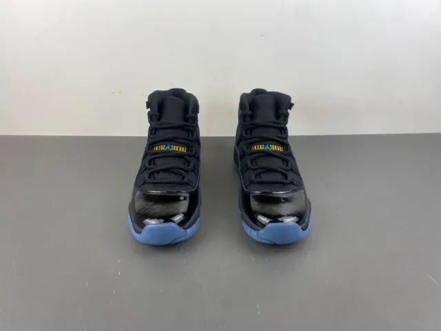 Air Jordan 11 Noir Turquoise Cuir de Patente Chaussures de Basketball 12