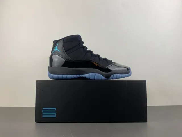 Air Jordan 11 Noir Turquoise Cuir de Patente Chaussures de Basketball 16