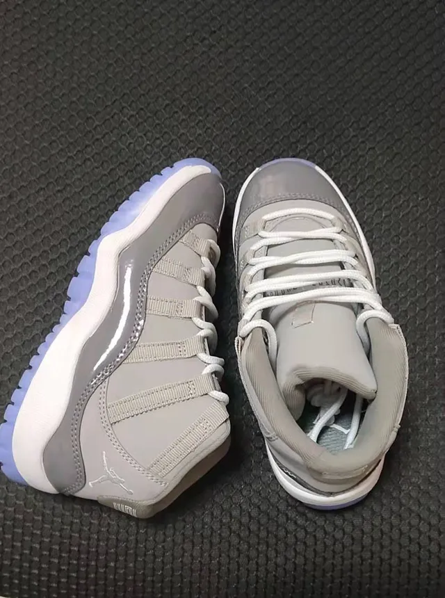 Air Jordan 11 Gray and Icy Blue Basketball Shoes 4