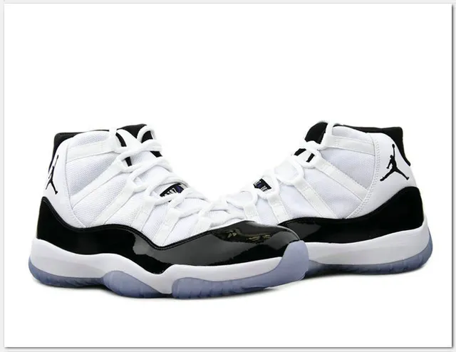 Air Jordan 11 White Black Patent Leather Basketball Shoes 4