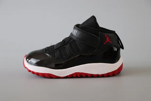 Air Jordan 11 White Black Patent Leather Basketball Shoes 15