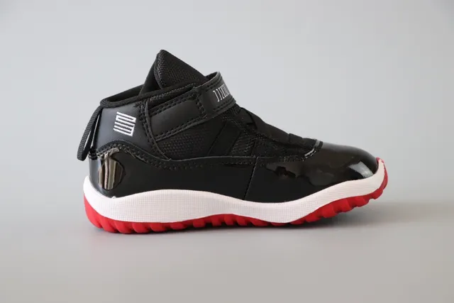 Air Jordan 11 White Black Patent Leather Basketball Shoes 16