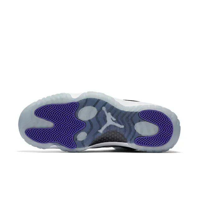 Air Jordan 11 Tênis de Basquete Branco e Preto de Couro Patentado 6