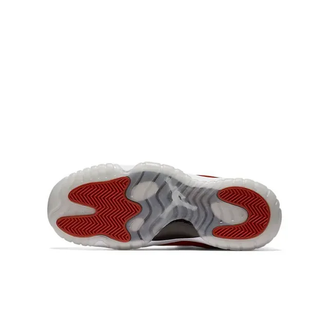 Air Jordan 11 Chaussures de Basketball Blanc et Rouge en Cuir Patenté 6