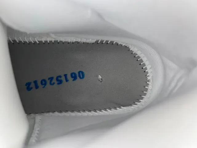 Air Jordan 11 Branco Prata Azul Metálico Tênis de Basquete 8
