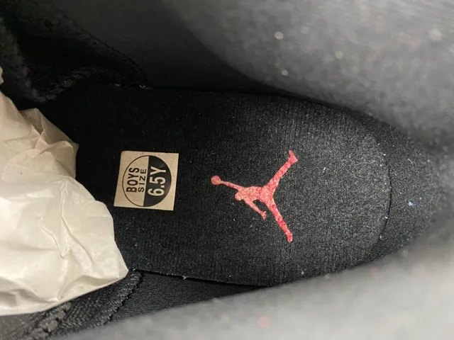 Air Jordan 12 Black Red Basketball Shoes 9