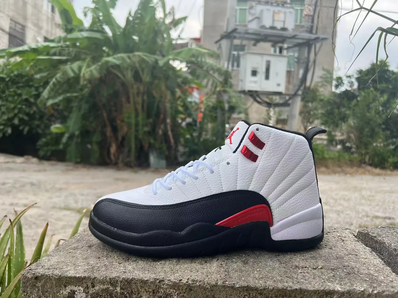 Air Jordan 12 White Black Red Basketball Shoes 3