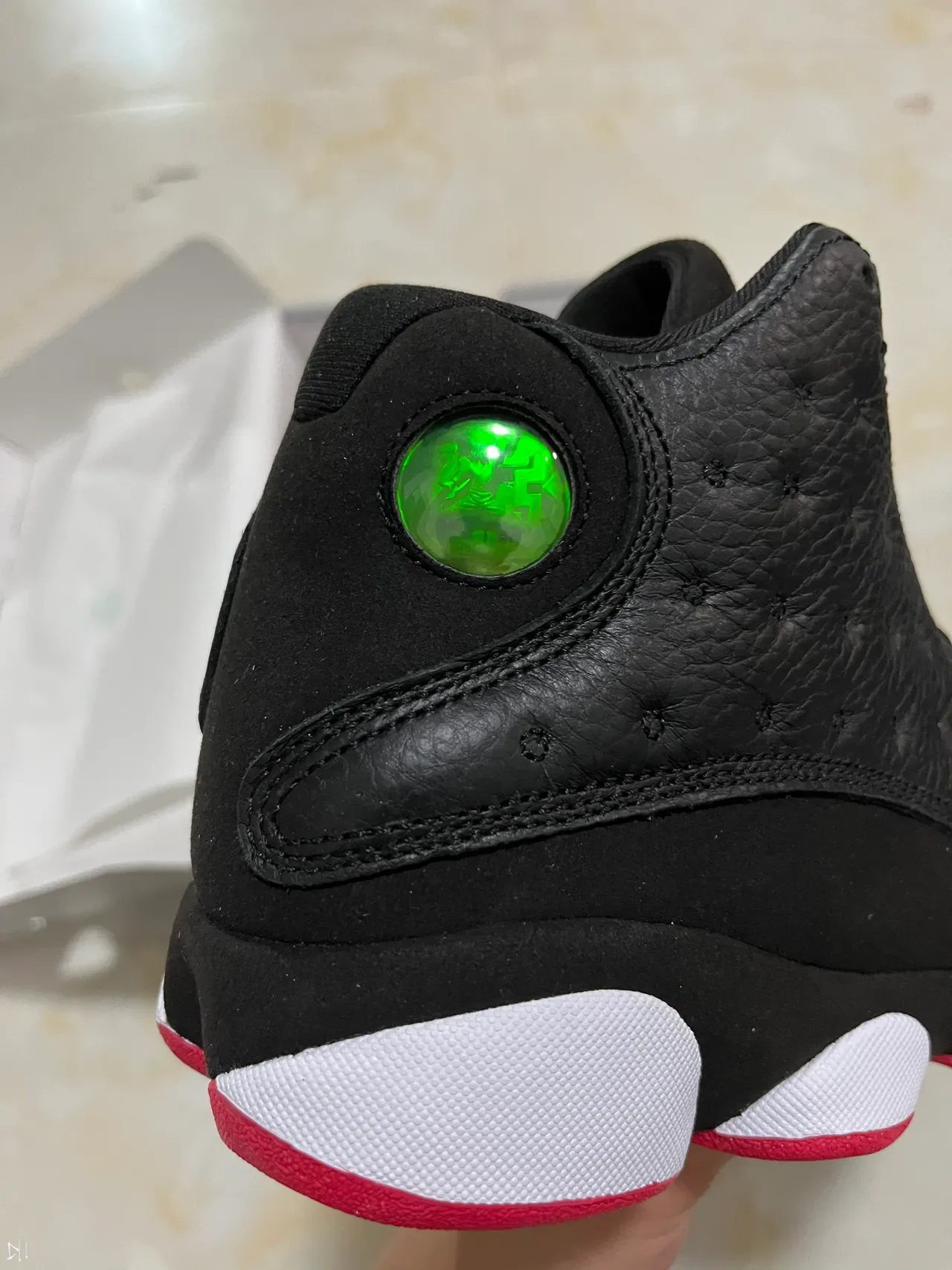 Air Jordan 13 Chaussures de Basket Noir Blanc Rouge 8