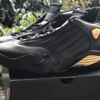 Air Jordan 14 Black and Gold Basketball Shoes