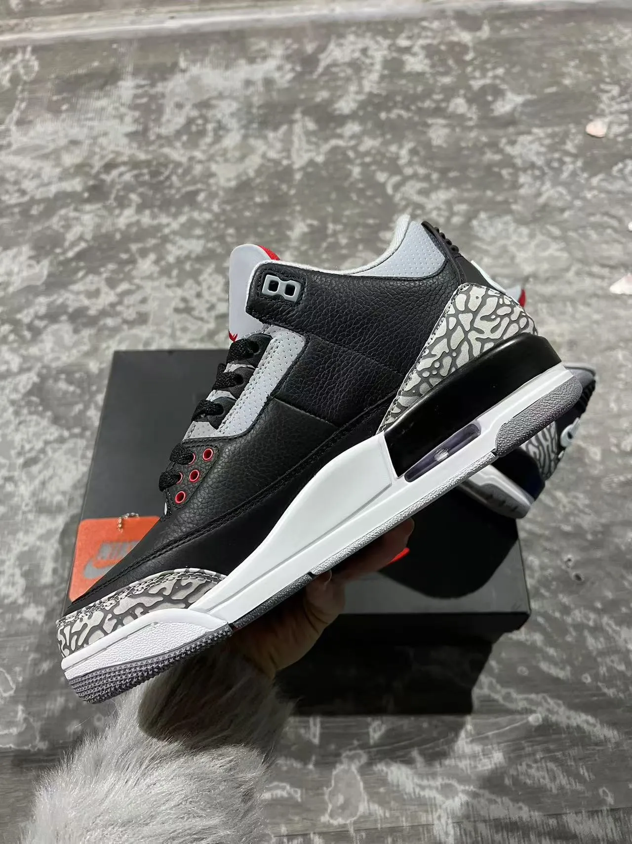 Air Jordan 3 Black Cement Elephant Print Basketball Shoes 5