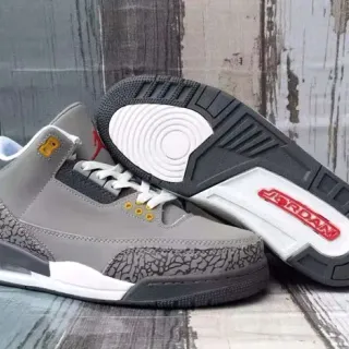 Air Jordan 3 Gray Elephant 篮球鞋