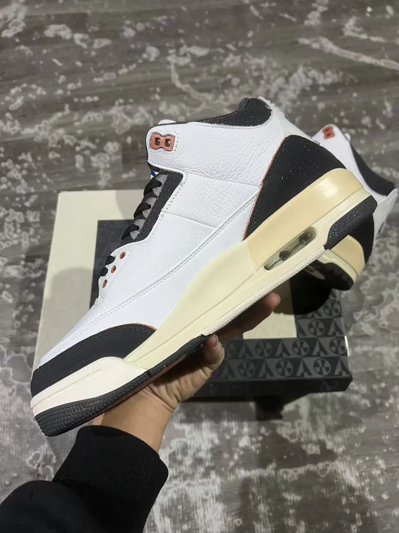 Air Jordan 3 White Black Cream Copper Basketball Shoes 5