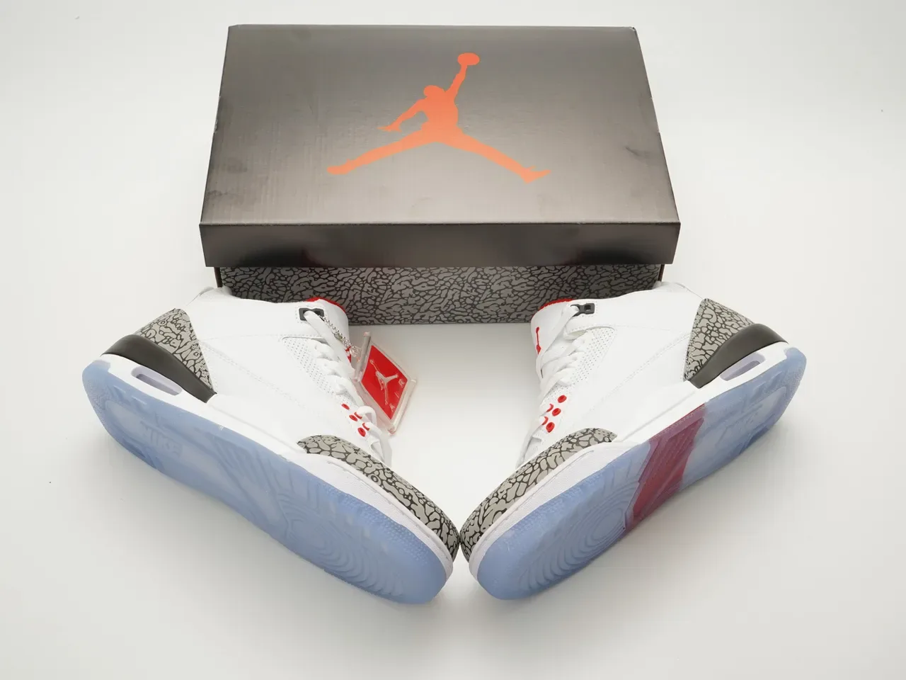 Air Jordan 3 Tênis de Basquete Branco Cimento com Estampa de Elefante 3