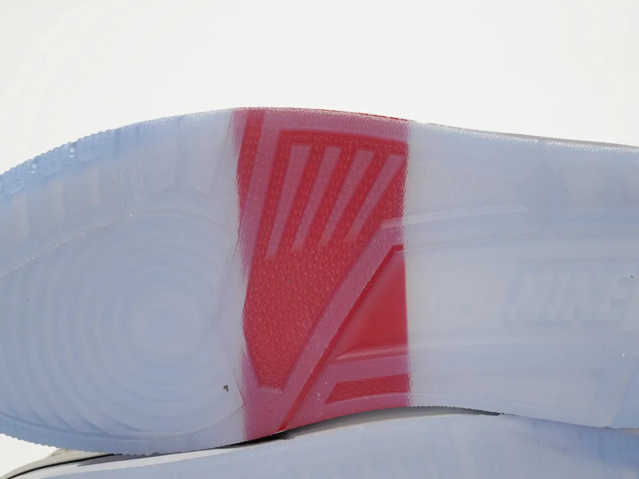 Air Jordan 3 Tênis de Basquete Branco Cimento com Estampa de Elefante 8