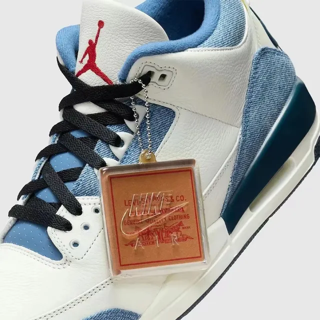 Air Jordan 3 White Denim Navy Red Basketball Shoes 4