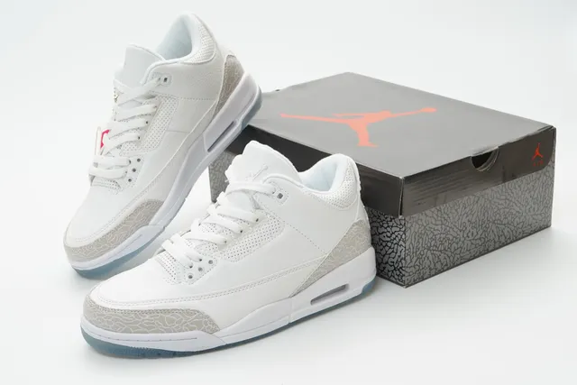Air Jordan 3 White Elephant Print Basketball Shoes 5
