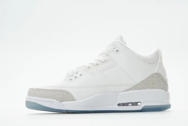 Air Jordan 3 White Elephant Print Basketball Shoes 9