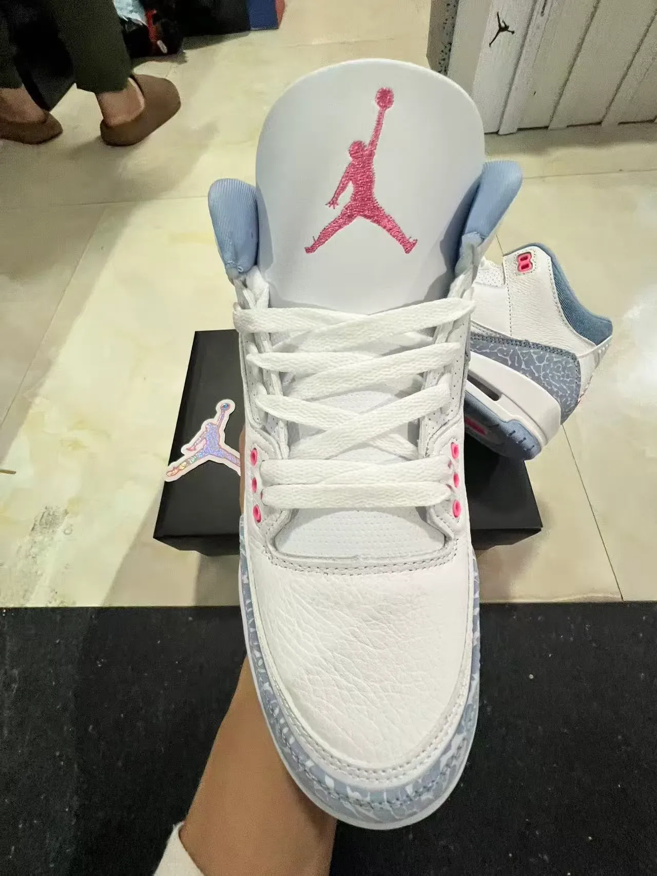 Air Jordan 3 White Light Graphite Pink Tênis de Basquete 3