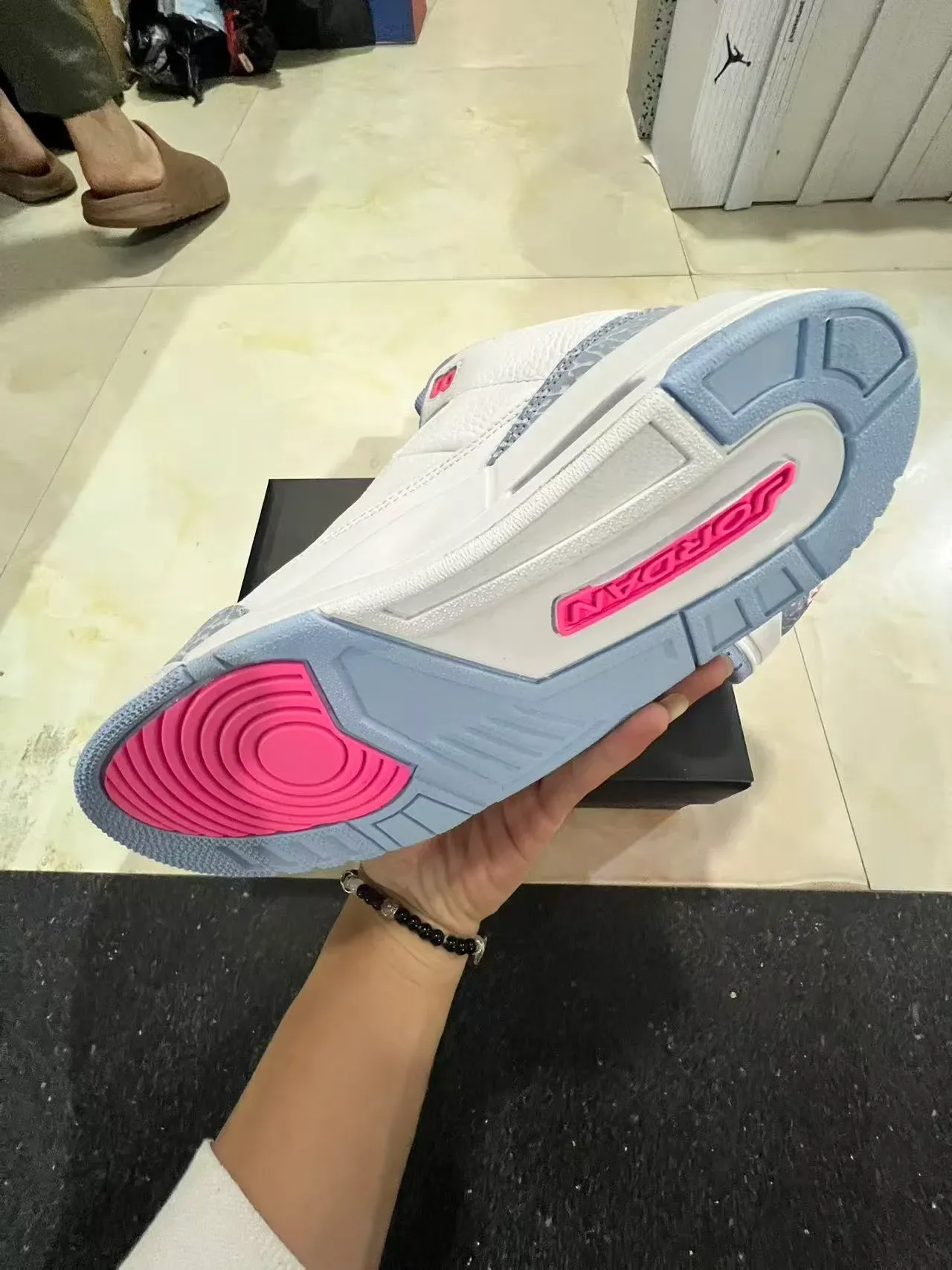 Air Jordan 3 White Light Graphite Pink Tênis de Basquete 6