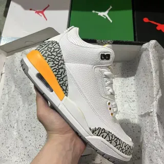 Air Jordan 3 Tênis de Basquete Branco e Laranja com Estampa de Elefante