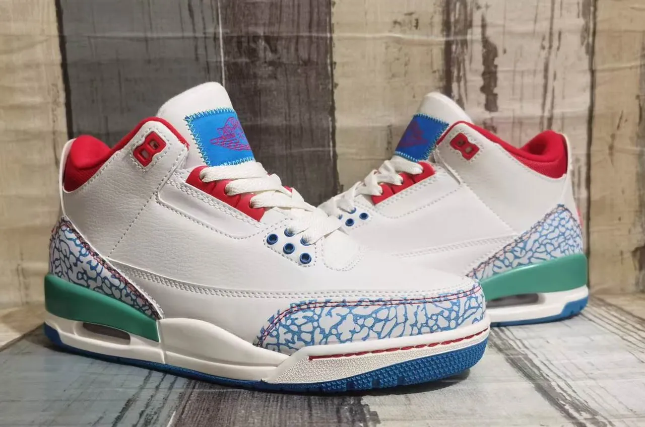 Chaussures de basketball Air Jordan 3 blanc rouge bleu à imprimé éléphant 2
