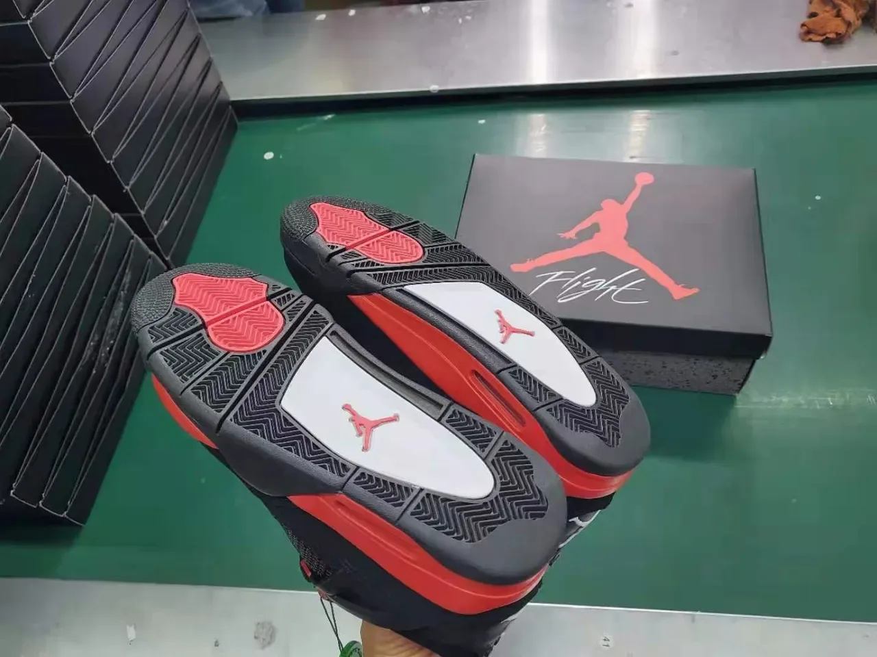 Air Jordan 4 Black Red Basketball Shoes 2