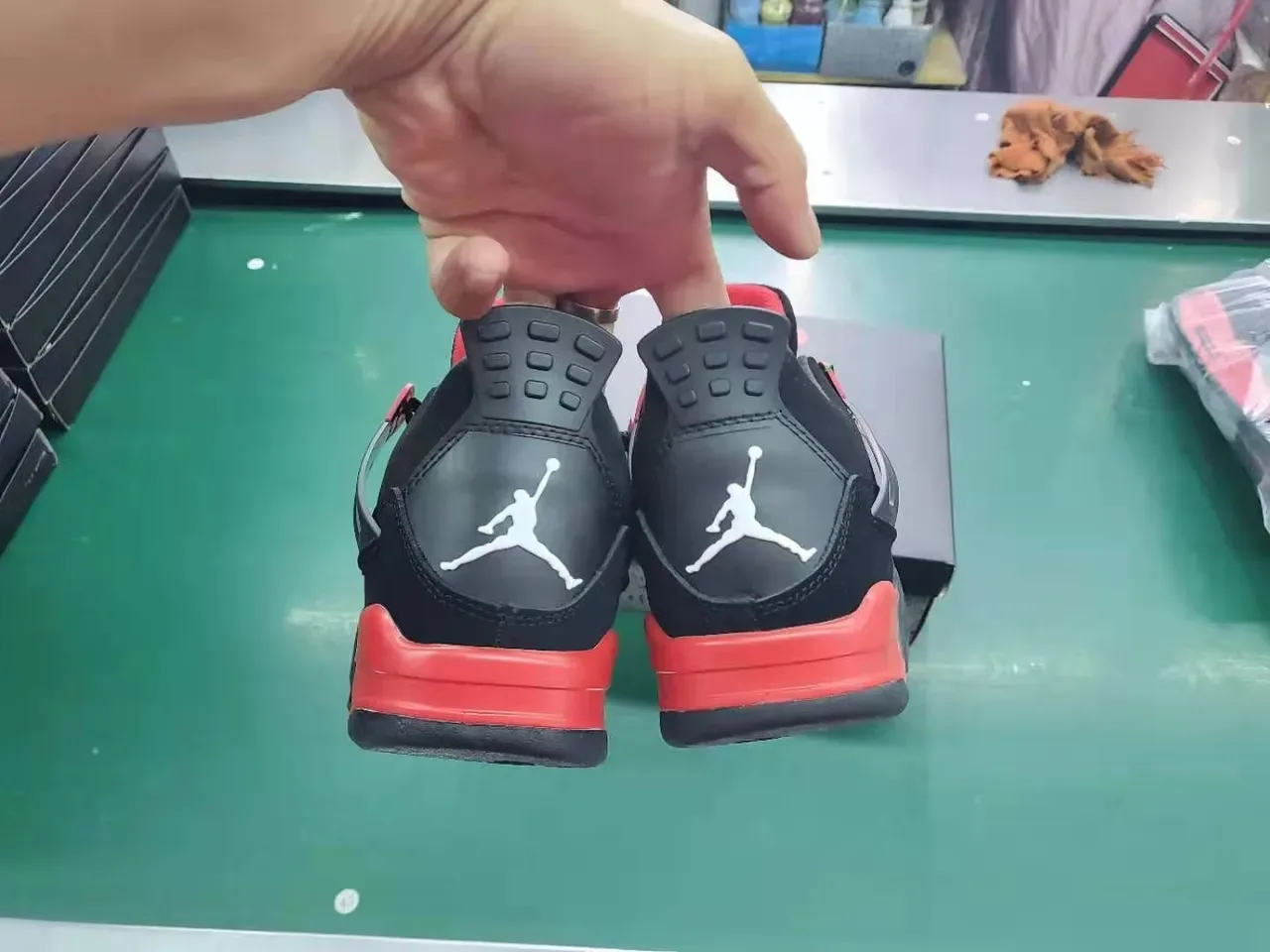 Air Jordan 4 Black Red Basketball Shoes 3