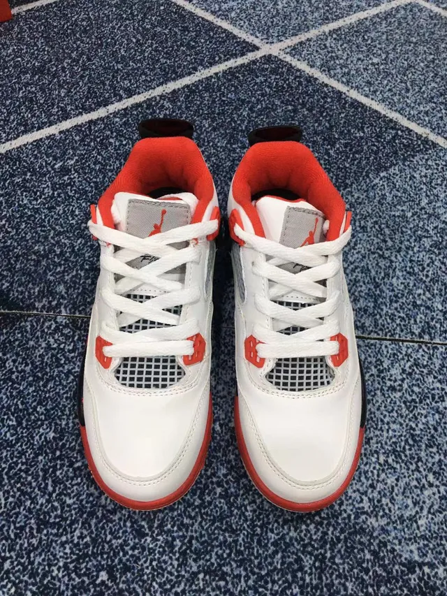 Air Jordan 4 Black Red Kids Basketball Shoes 18