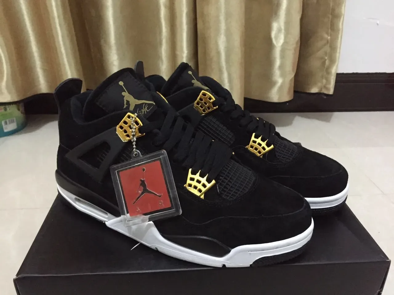 Air Jordan 4 Noir Blanc Or Chaussures de Basket 6