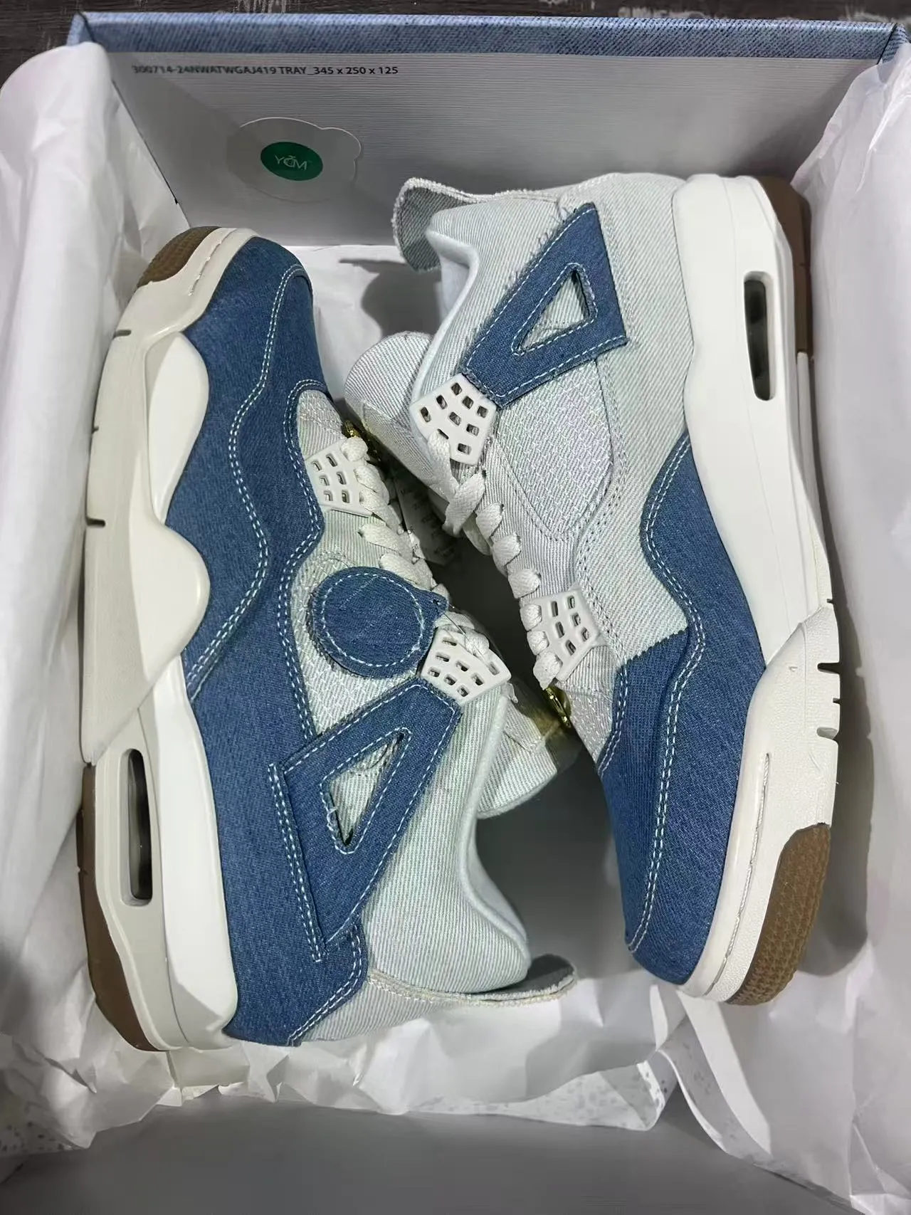Air Jordan 4 Denim Blue and White Basketball Shoes 3