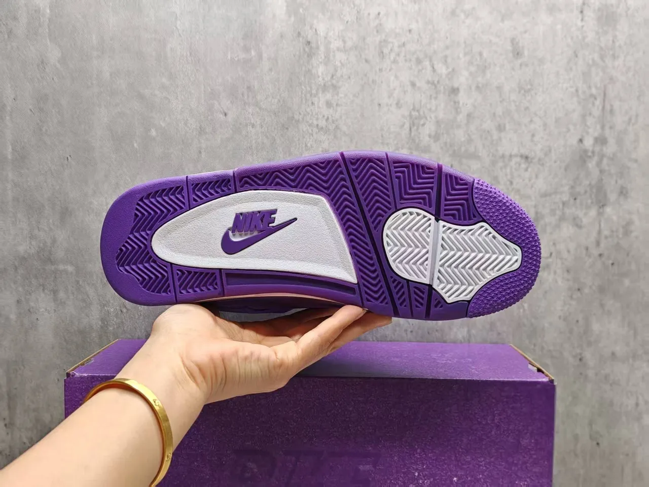 Air Jordan 4 Monochromatic Purple Basketball Shoes 3