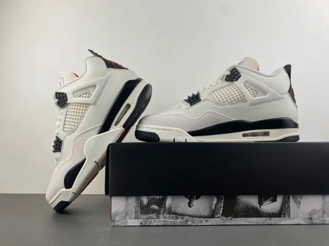 Air Jordan 4 Off-White and Black Basketball Shoes 14