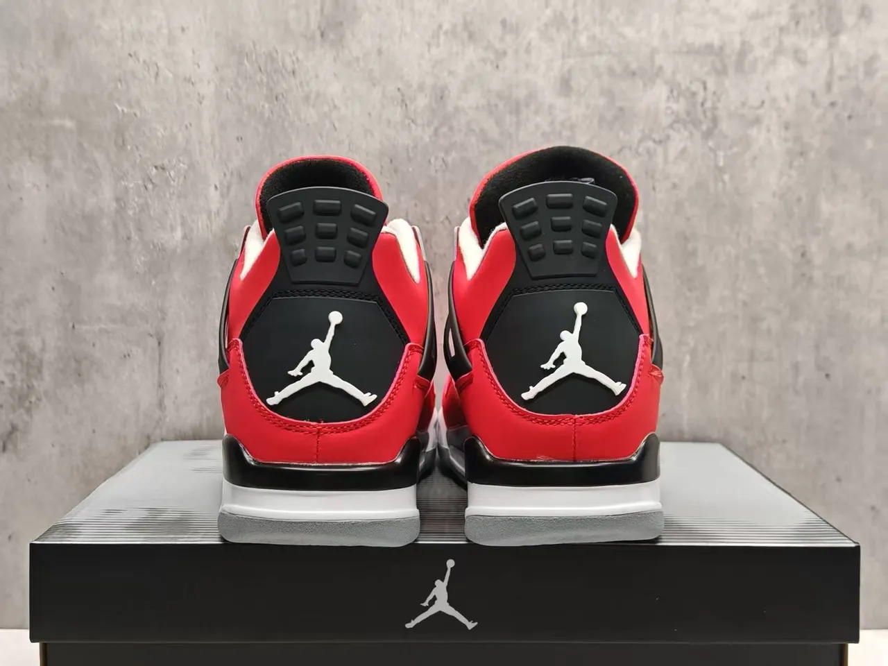 Air Jordan 4 Red Black White Basketball Shoes 4