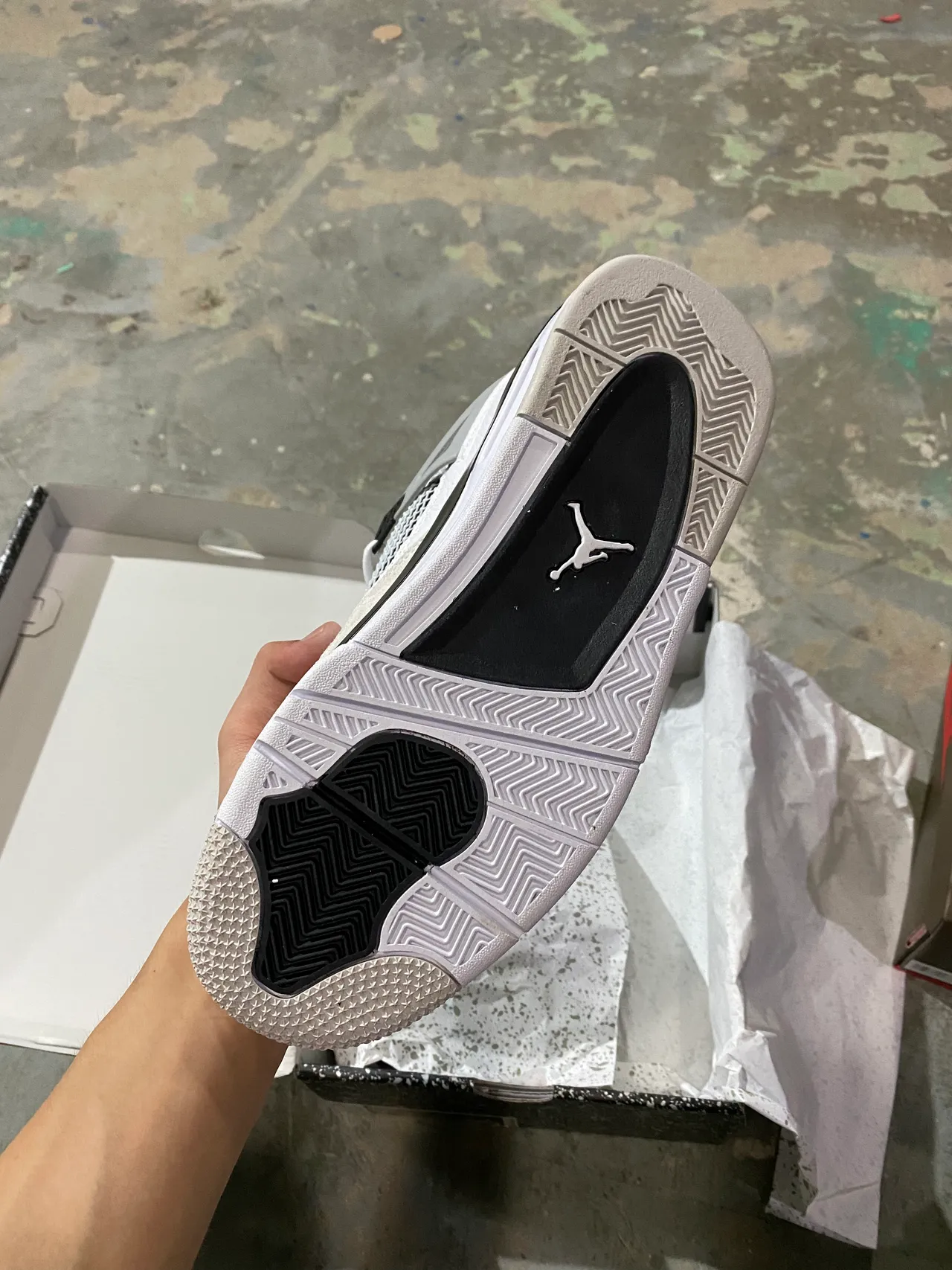 Air Jordan 4 White Black Cement Grey Basketball Shoes 5