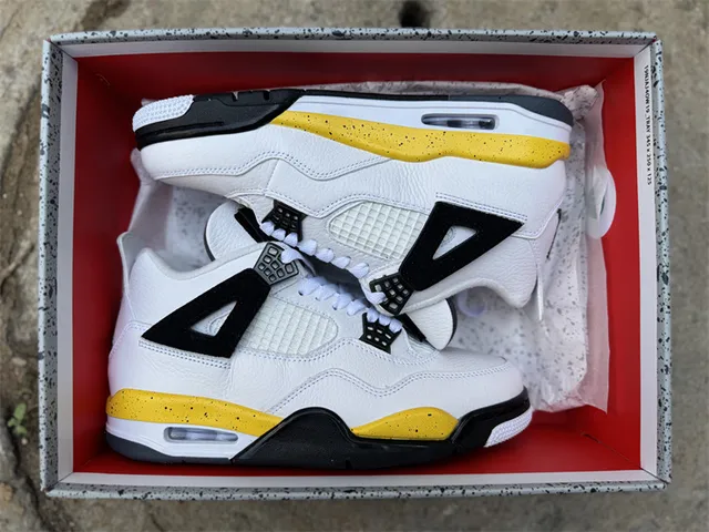 Air Jordan 4 White Black Yellow Basketball Shoes 18