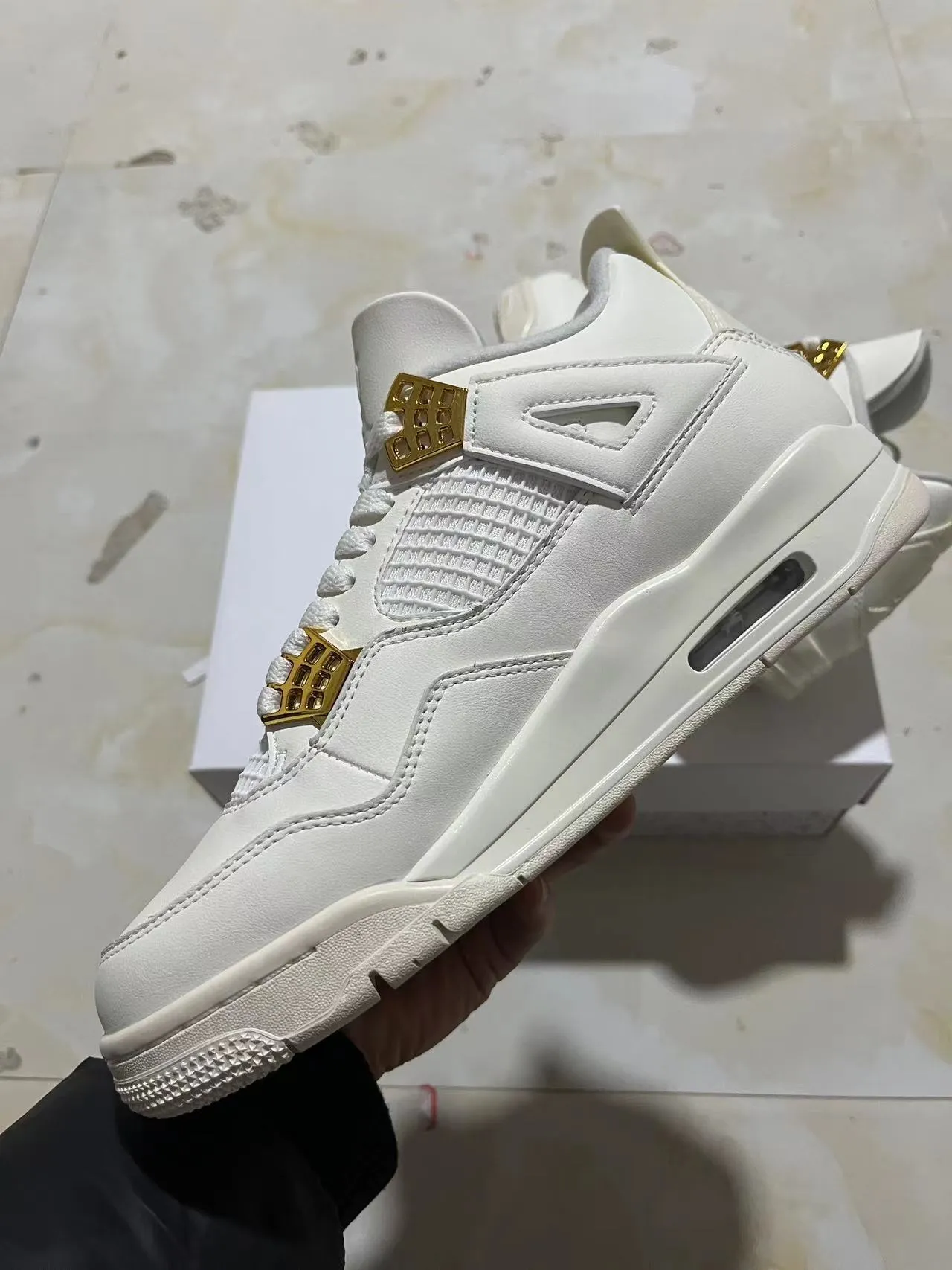 Air Jordan 4 White Gold Basketball Shoes 5