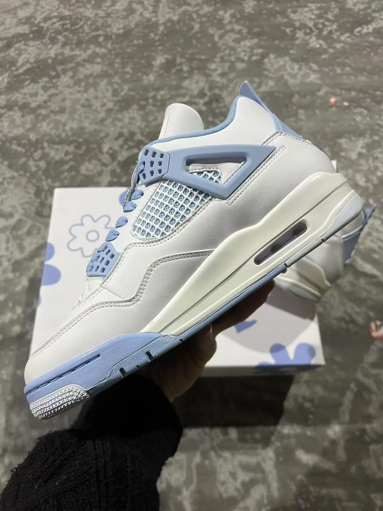 Air Jordan 4 White Light Blue Basketball Shoes 5