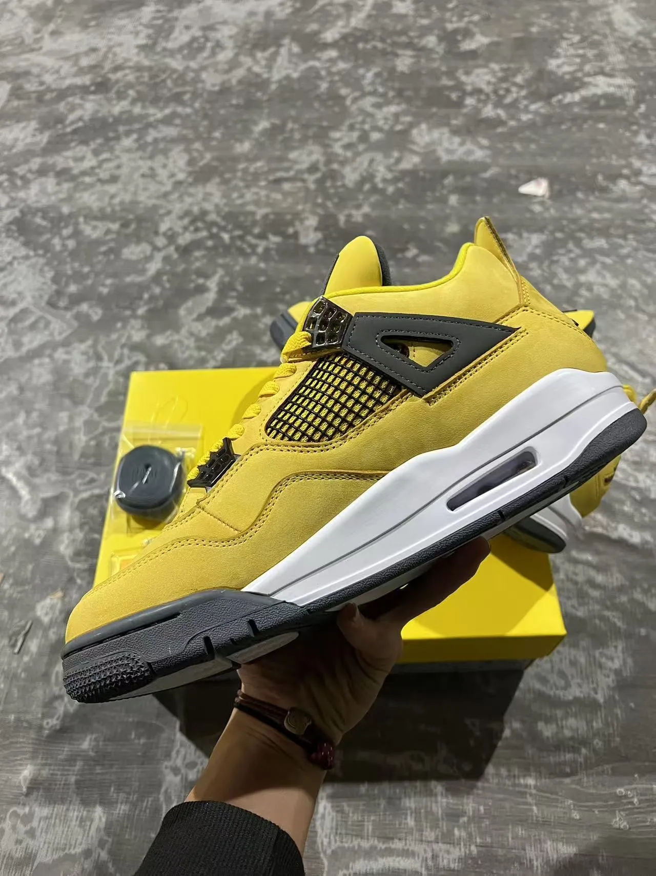 Air Jordan 4 Yellow Black White Basketball Shoes 5