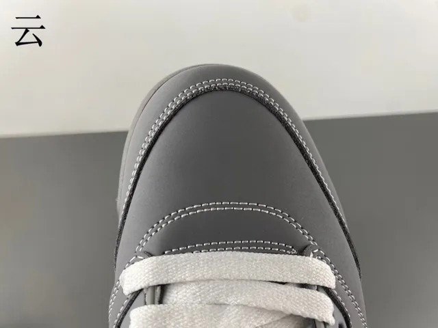 Air Jordan 5 Cinza e Azul Claro Tênis de Basquete 4