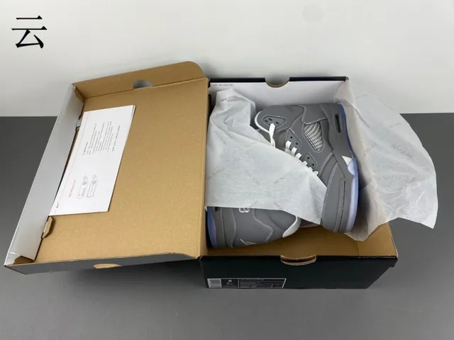 Air Jordan 5 Cinza e Azul Claro Tênis de Basquete 10