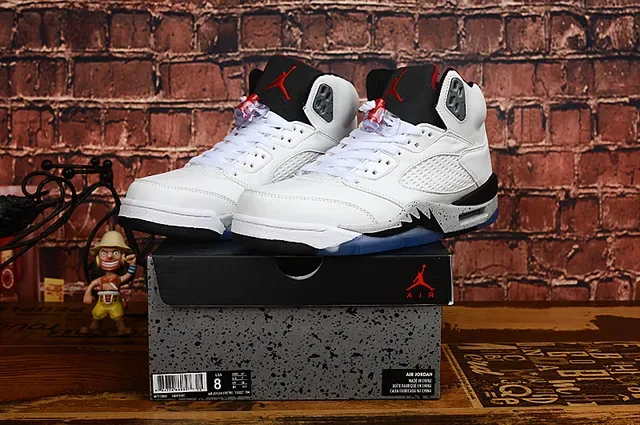 Air Jordan 5 Chaussures de Basketball Blanc Noir Bleu 9
