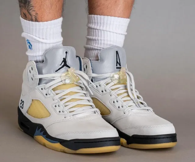 Air Jordan 5 White Light Yellow Black Blue Basketball Shoes 6