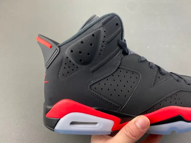 Air Jordan 6 Black Red Ice Basketball Shoes 3