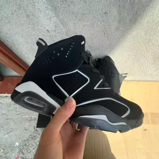 Air Jordan 6 Black White Perforated Basketball Shoes