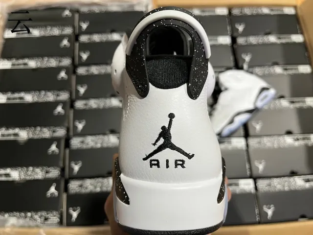 Air Jordan 6 White Black Light Blue Basketball Shoes 18