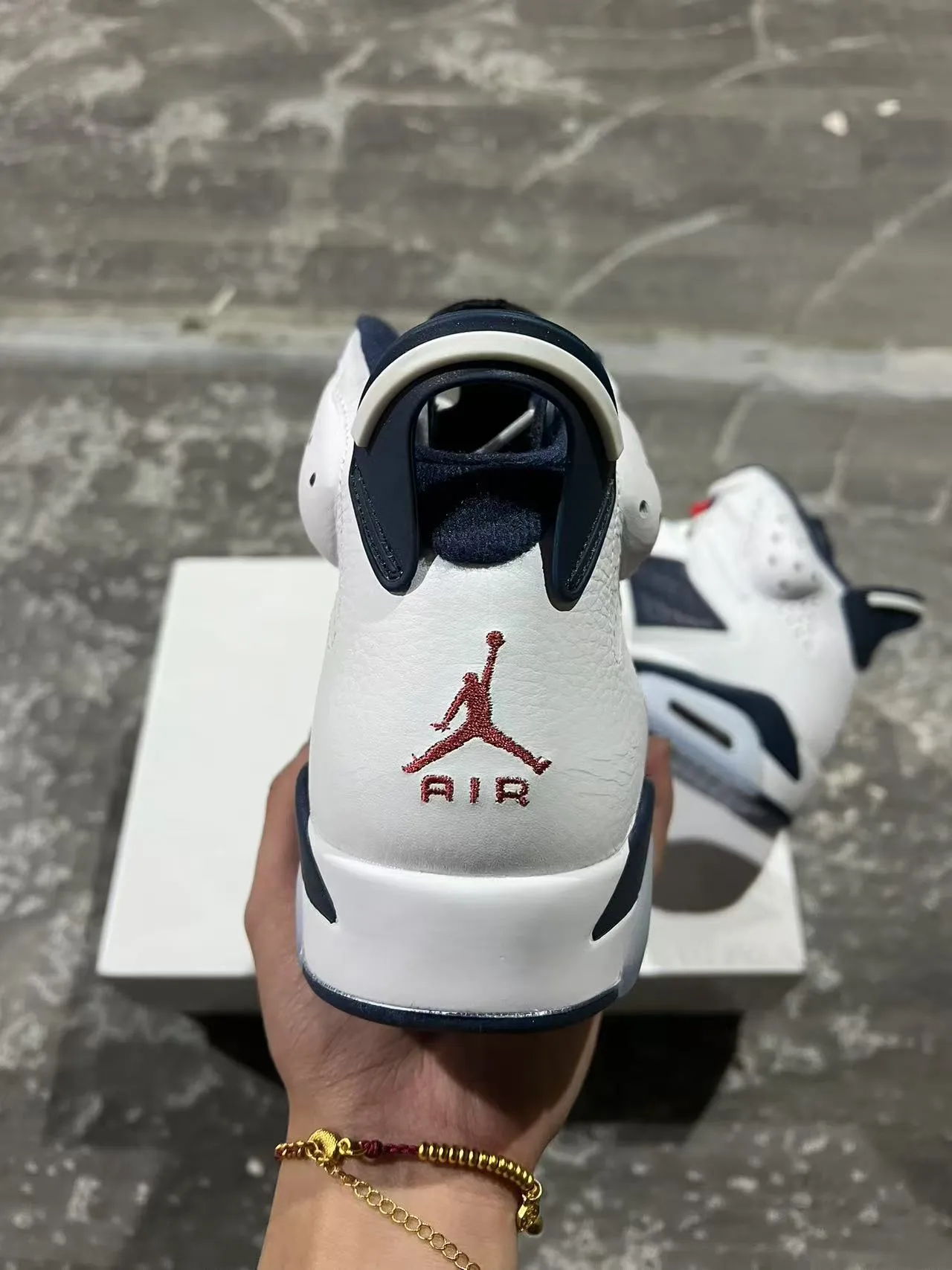 Air Jordan 6 White Navy Basketball Shoes 8