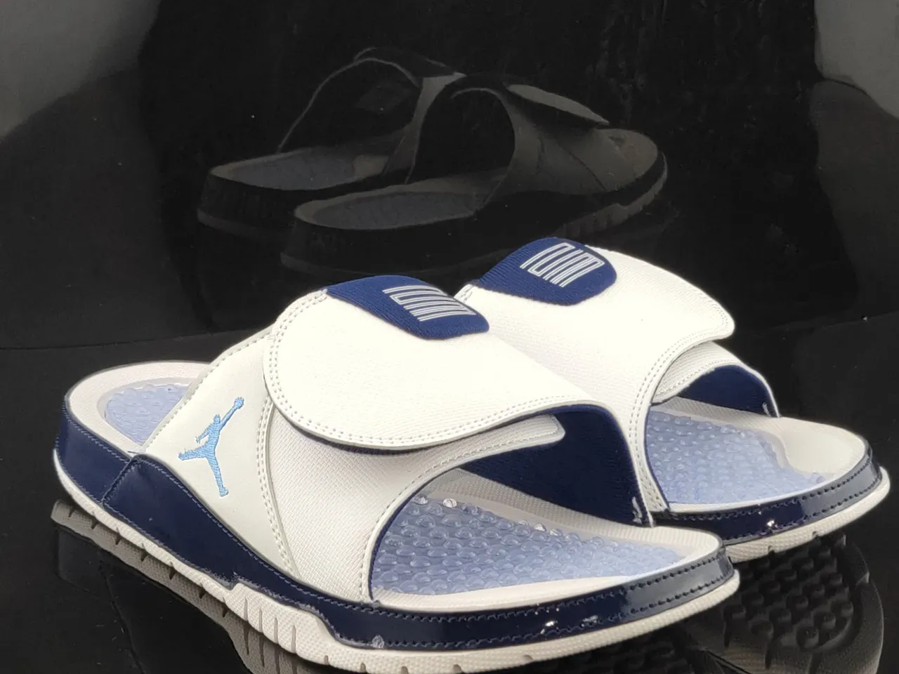 Air Jordan Hydro Slide Off-White Navy Blue Bubble Pod Slipper 3