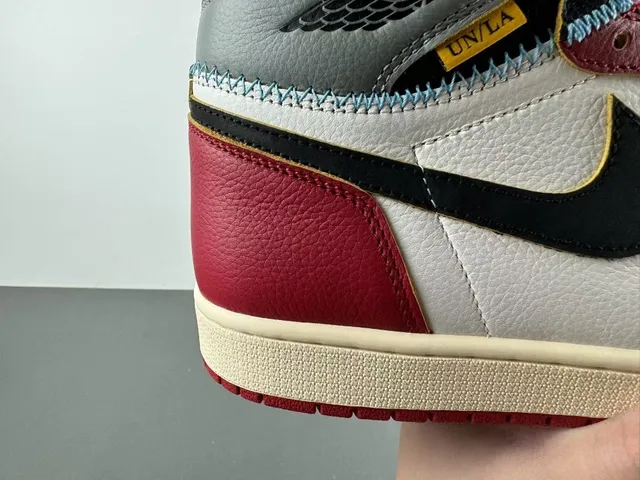 Air Jordan Red White High-Top Leather-Paneled Basketball Shoes 3