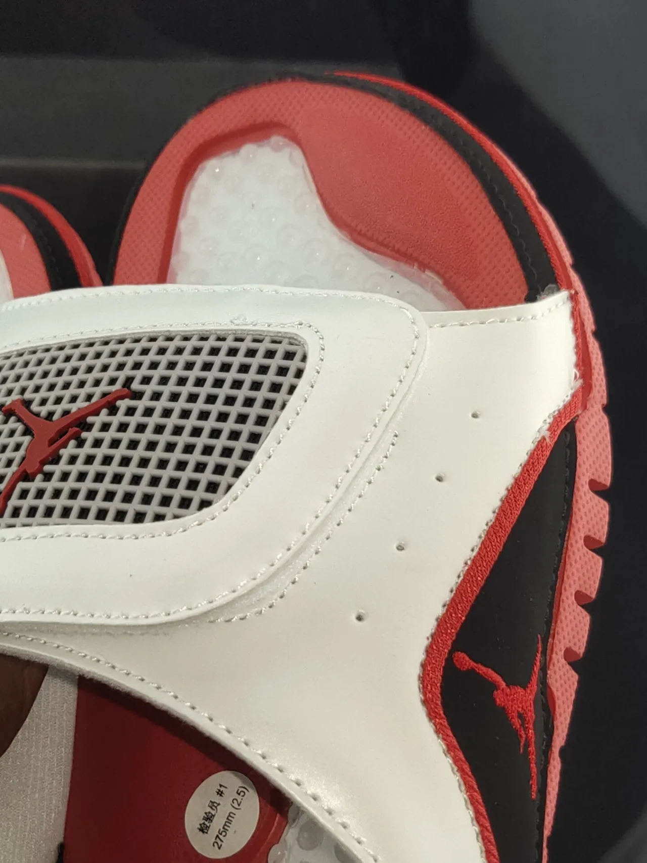 شبشب Air Jordan Slide أبيض أسود أحمر 6