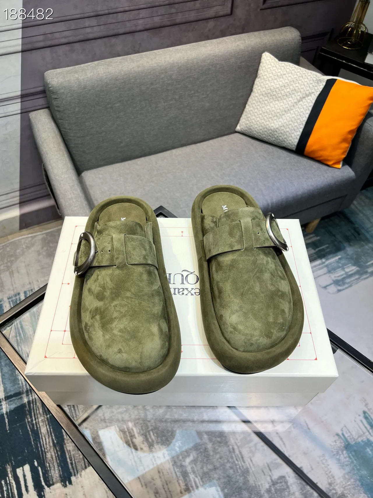 Alexander McQueen Daim Vert Armée Argenté Olive Oversize Boucle Métallique Circulaire Chaussures Casuales 8